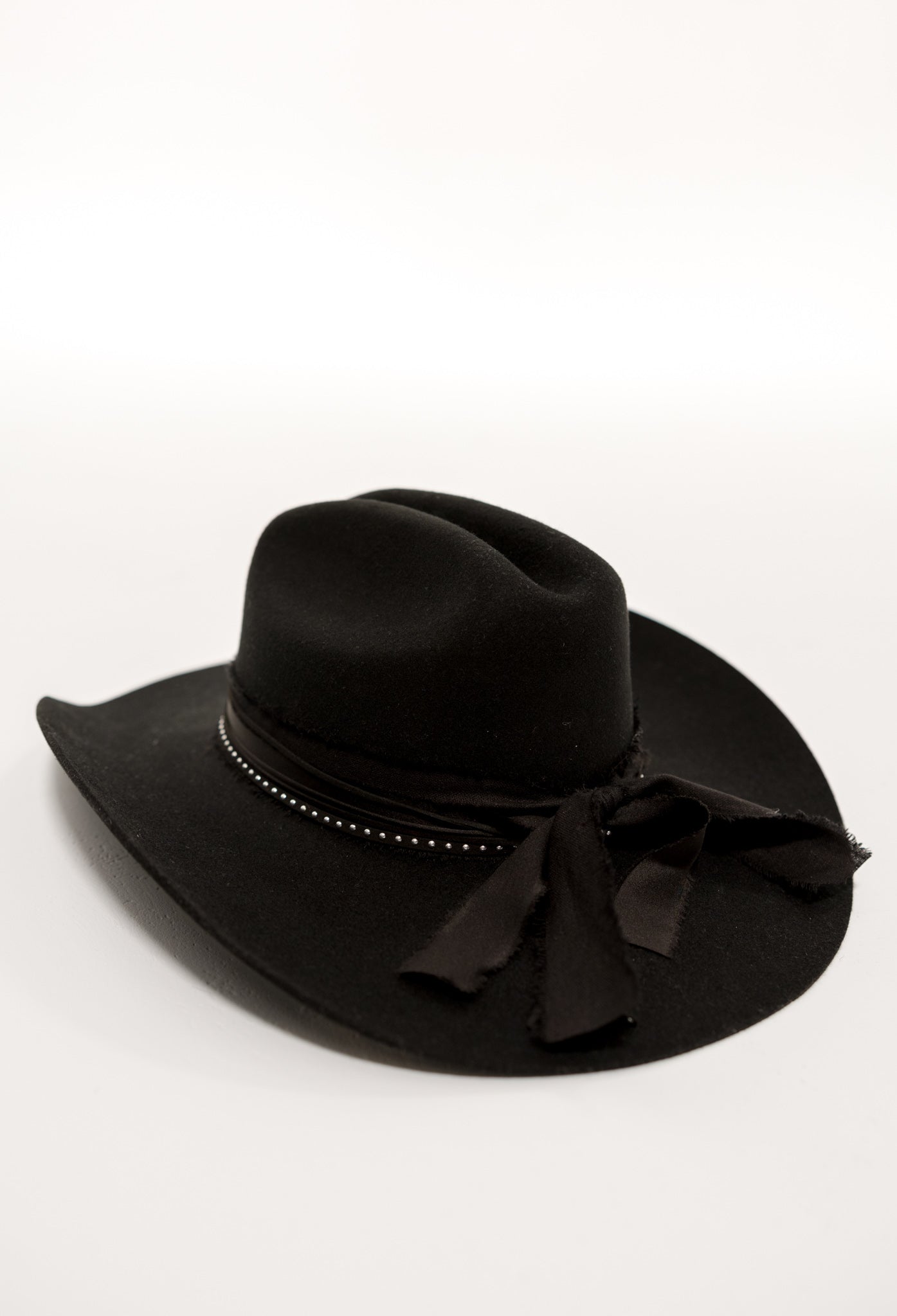 Women’s Onyx Pre-Made