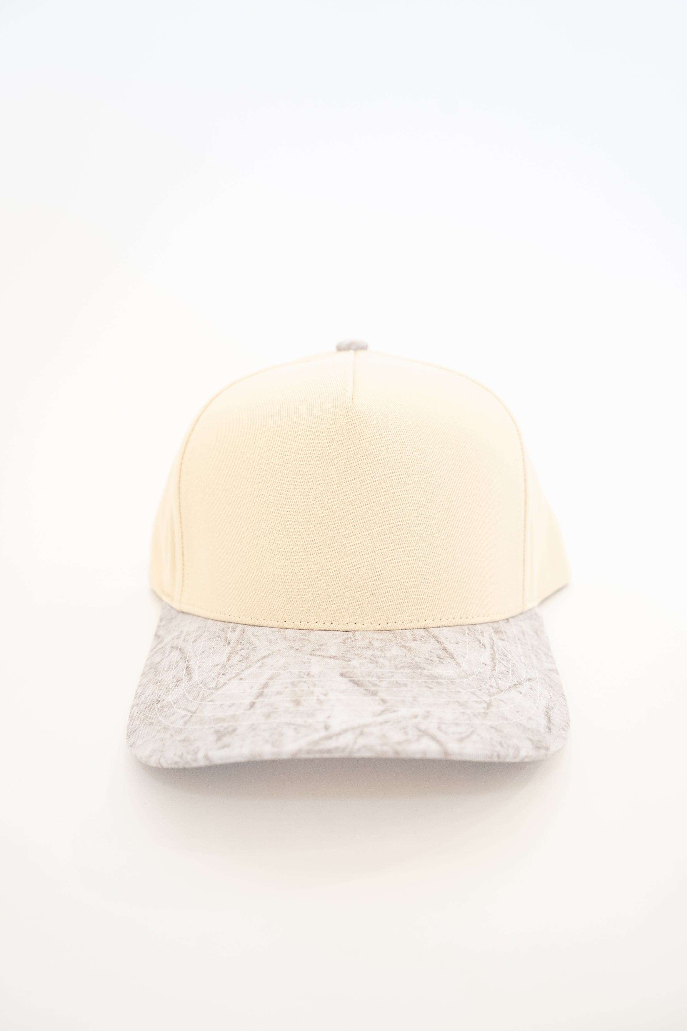 #color_white camo